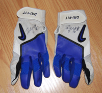 Randy Wells Game Used Batting Gloves acquired via Randy Wells in person at our CBB private autograph signing on 9/29/09