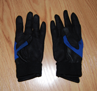 Randy Wells Game Used Batting Gloves acquired via Randy Wells in person at our CBB private autograph signing on 9/29/09