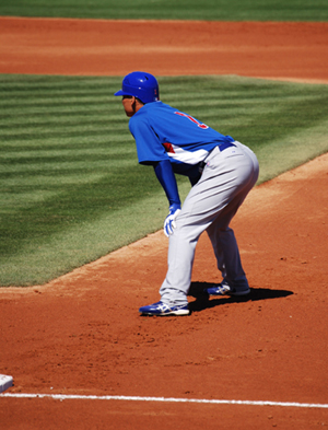 Fukudome leading off first base